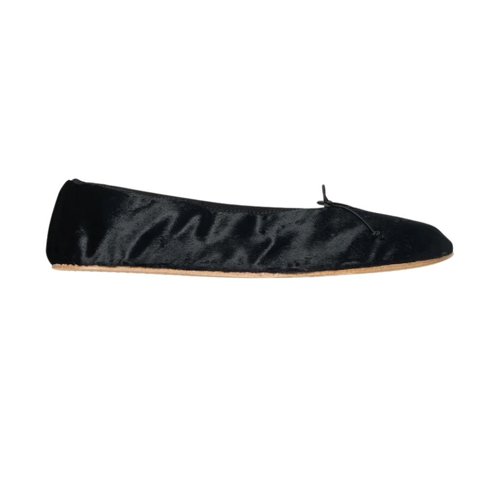 22 The Row Round Ballet Flat Black