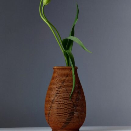 The Row Flower Basket with Diagonal Pattern